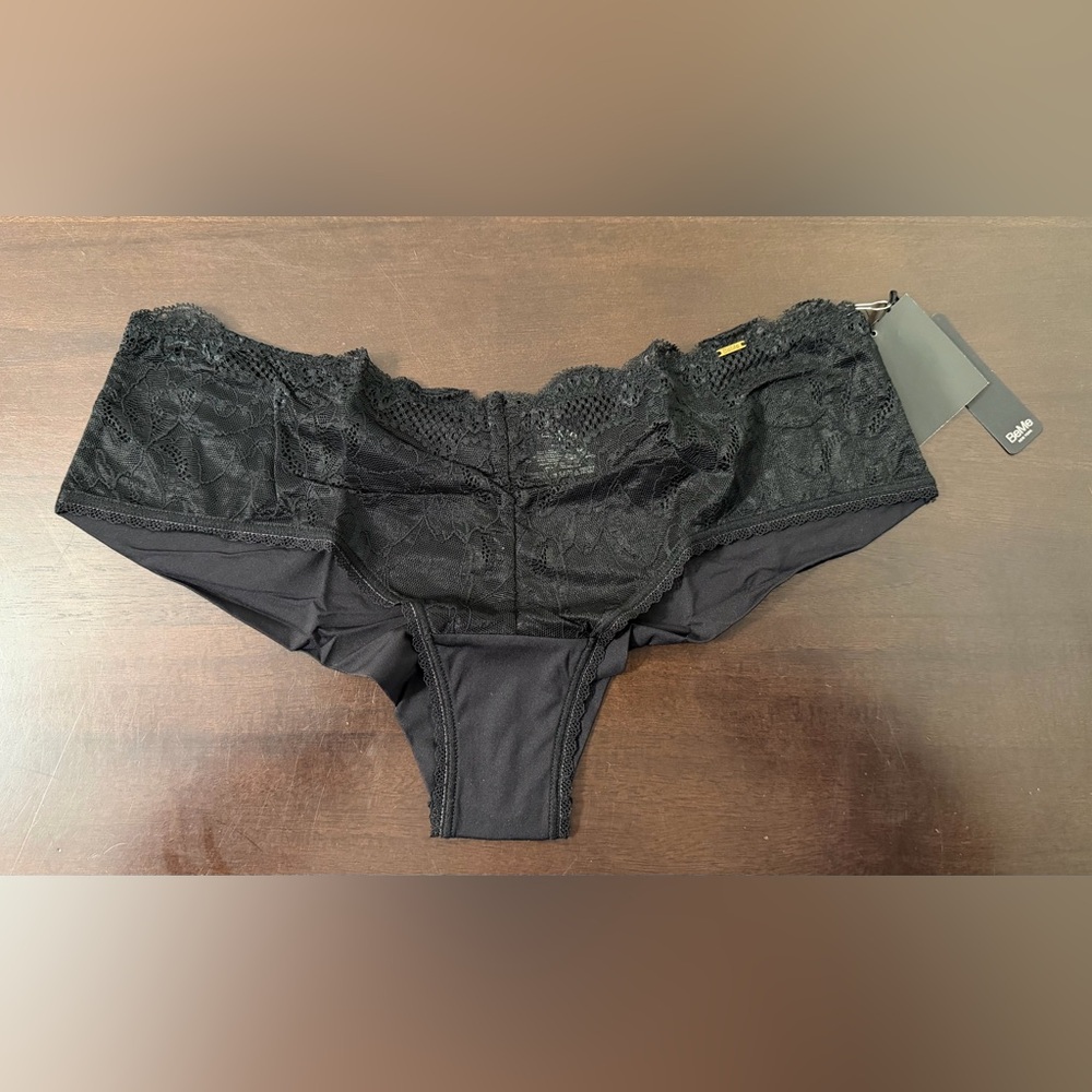 BeMe New York Rough & Tumble Cheeky Lace Front. Size M. NWT